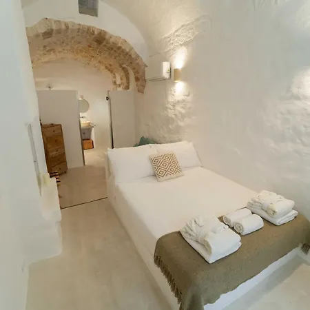 Vabe Apulian * Ostuni